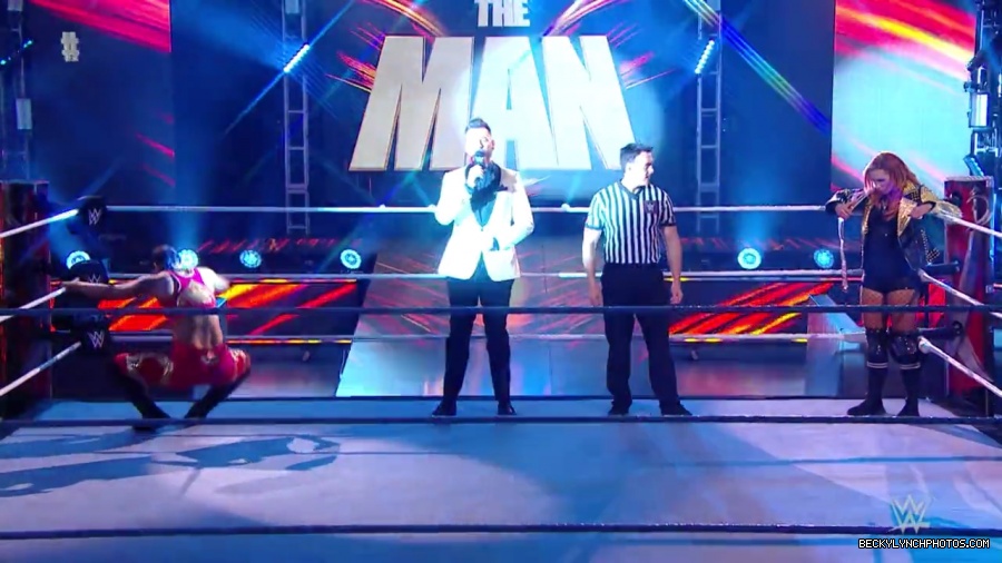 pfa-wwe_wrestlemania36_p1_720p_mkv6747.jpg