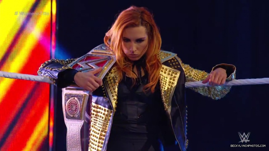 pfa-wwe_wrestlemania36_p1_720p_mkv6753.jpg