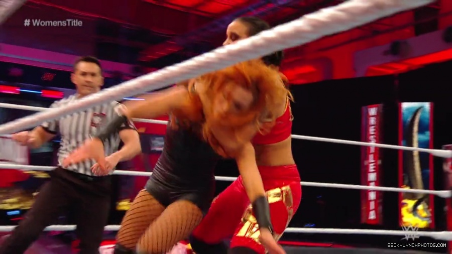 pfa-wwe_wrestlemania36_p1_720p_mkv6821.jpg