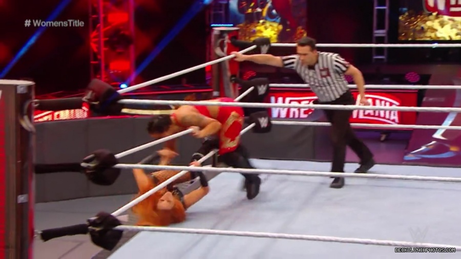 pfa-wwe_wrestlemania36_p1_720p_mkv6822.jpg