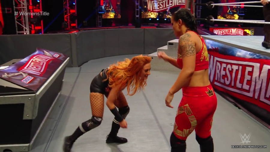 pfa-wwe_wrestlemania36_p1_720p_mkv6829.jpg