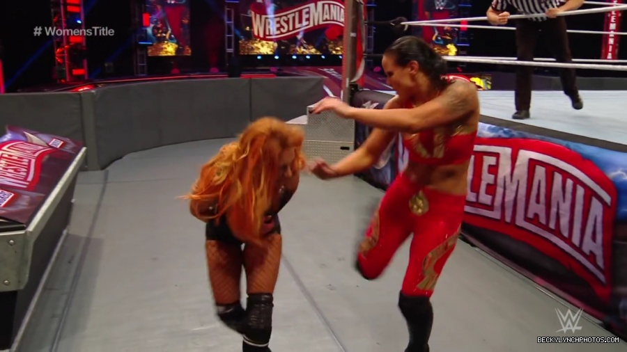 pfa-wwe_wrestlemania36_p1_720p_mkv6830.jpg