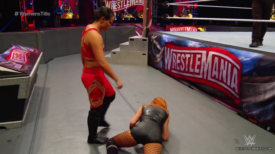 pfa-wwe_wrestlemania36_p1_720p_mkv6836.jpg