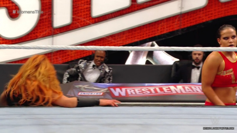 pfa-wwe_wrestlemania36_p1_720p_mkv6841.jpg