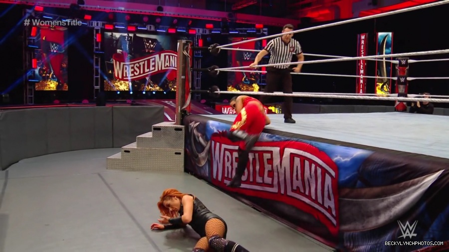 pfa-wwe_wrestlemania36_p1_720p_mkv6845.jpg