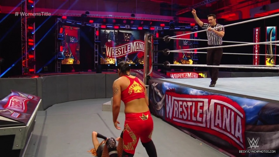 pfa-wwe_wrestlemania36_p1_720p_mkv6852.jpg