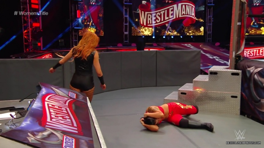 pfa-wwe_wrestlemania36_p1_720p_mkv6866.jpg