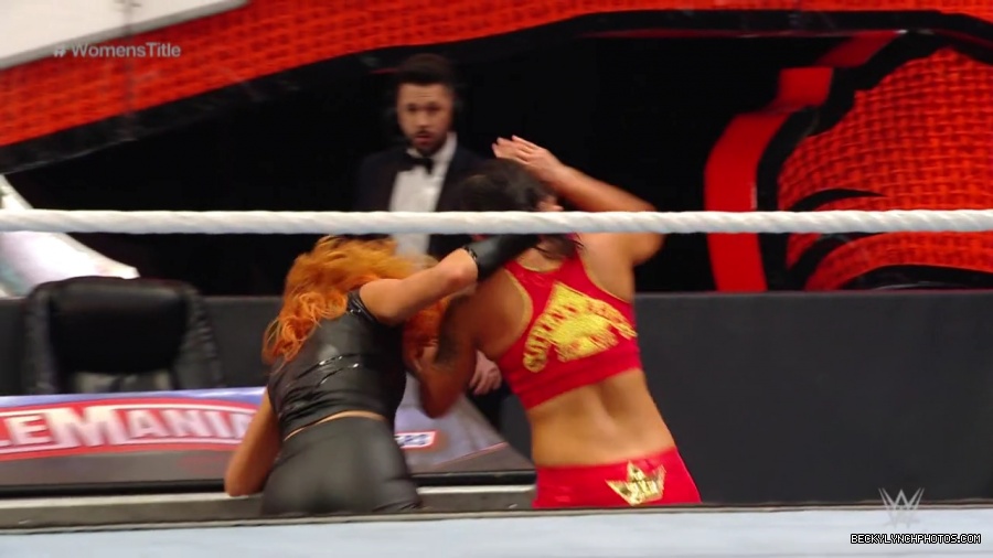 pfa-wwe_wrestlemania36_p1_720p_mkv6870.jpg