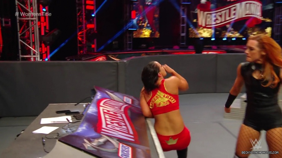 pfa-wwe_wrestlemania36_p1_720p_mkv6871.jpg
