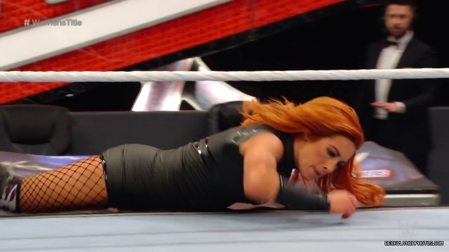 pfa-wwe_wrestlemania36_p1_720p_mkv6875.jpg