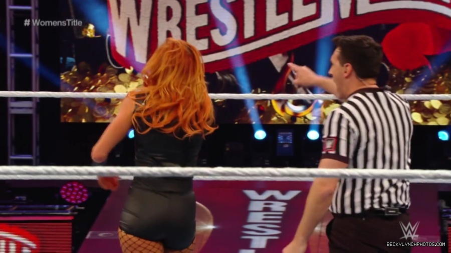 pfa-wwe_wrestlemania36_p1_720p_mkv6929.jpg