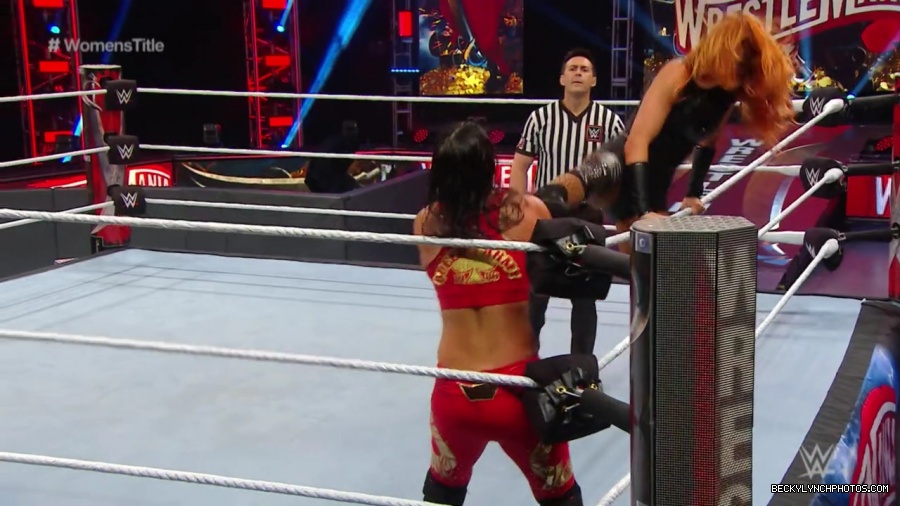 pfa-wwe_wrestlemania36_p1_720p_mkv6951.jpg