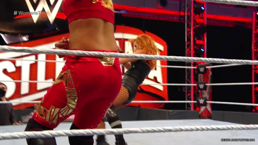 pfa-wwe_wrestlemania36_p1_720p_mkv6954.jpg