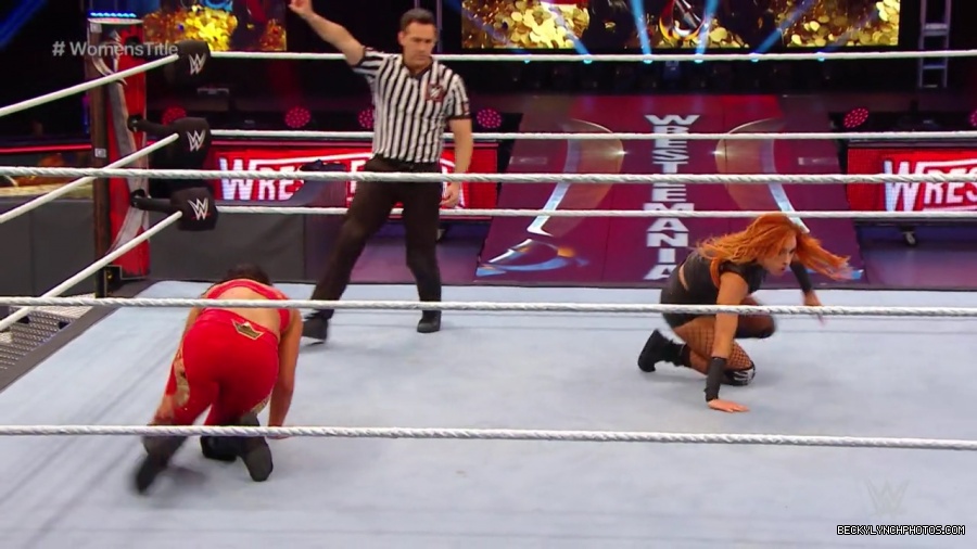 pfa-wwe_wrestlemania36_p1_720p_mkv6982.jpg