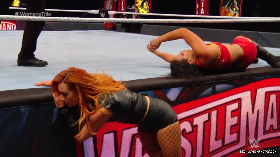 pfa-wwe_wrestlemania36_p1_720p_mkv7063.jpg