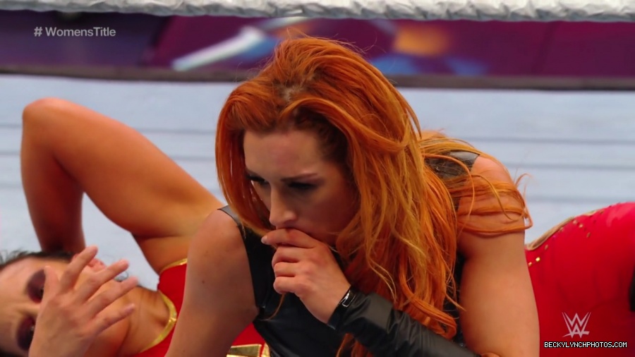 pfa-wwe_wrestlemania36_p1_720p_mkv7093.jpg