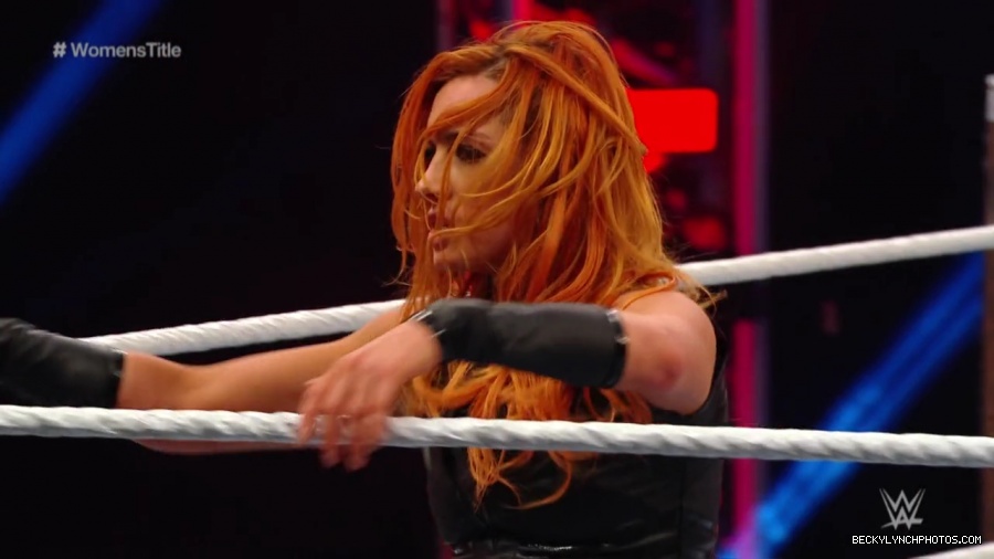 pfa-wwe_wrestlemania36_p1_720p_mkv7107.jpg
