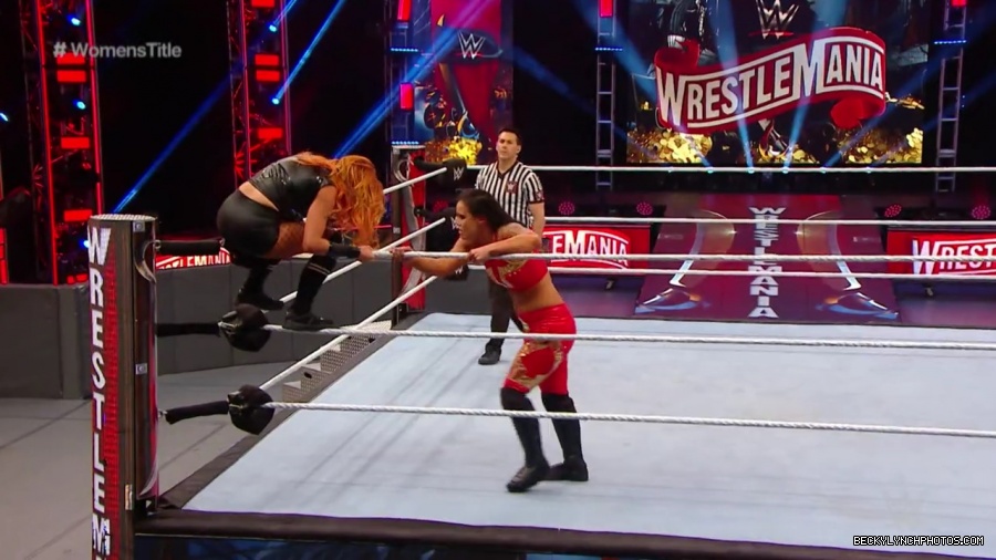 pfa-wwe_wrestlemania36_p1_720p_mkv7118.jpg