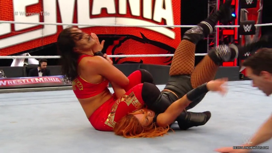 pfa-wwe_wrestlemania36_p1_720p_mkv7130.jpg