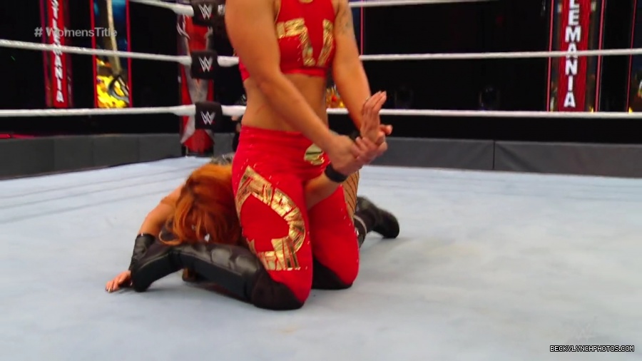 pfa-wwe_wrestlemania36_p1_720p_mkv7151.jpg