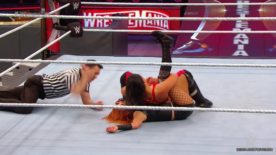 pfa-wwe_wrestlemania36_p1_720p_mkv7165.jpg
