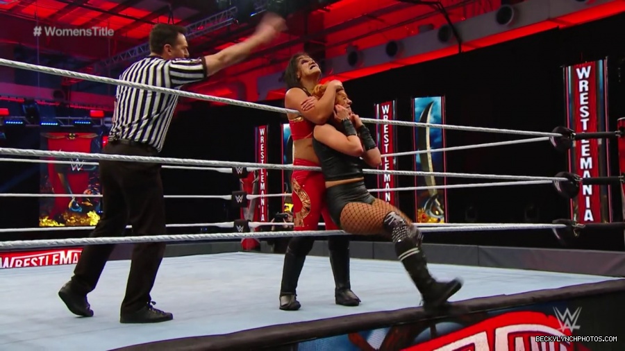 pfa-wwe_wrestlemania36_p1_720p_mkv7209.jpg