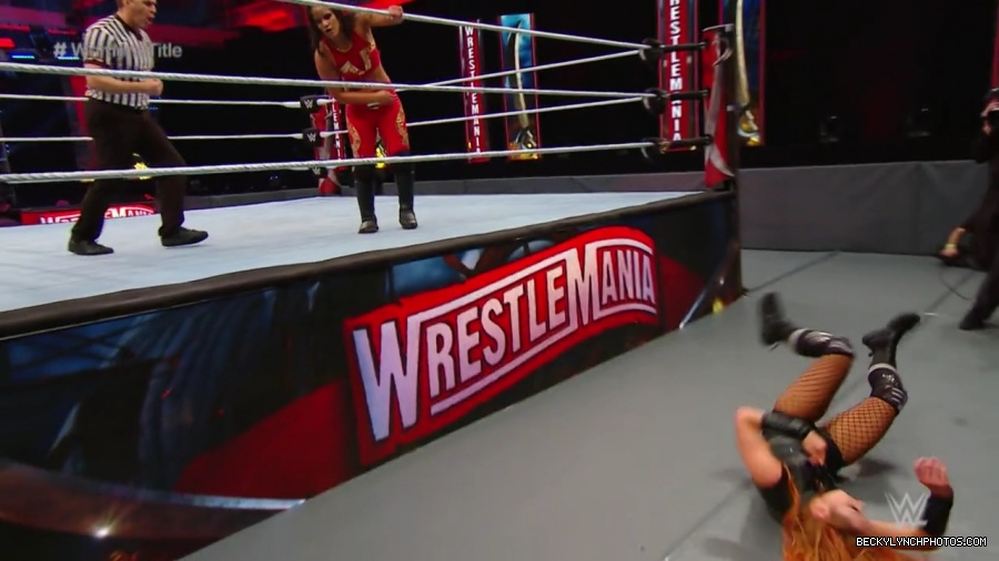 pfa-wwe_wrestlemania36_p1_720p_mkv7212.jpg
