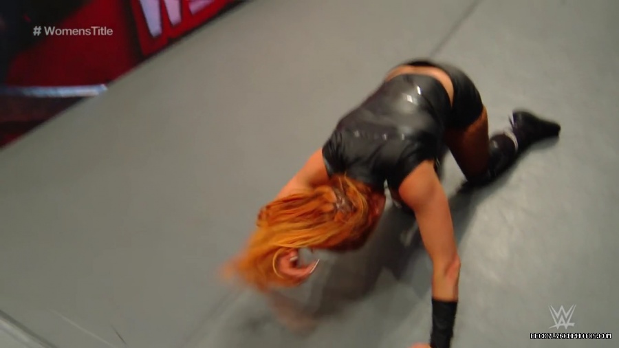pfa-wwe_wrestlemania36_p1_720p_mkv7218.jpg