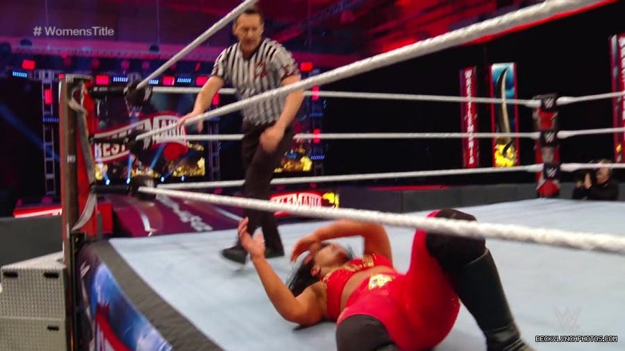 pfa-wwe_wrestlemania36_p1_720p_mkv7249.jpg