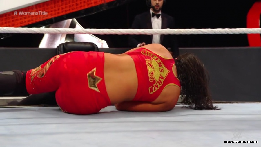 pfa-wwe_wrestlemania36_p1_720p_mkv7251.jpg
