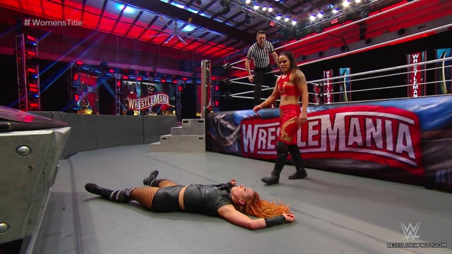 pfa-wwe_wrestlemania36_p1_720p_mkv7257.jpg