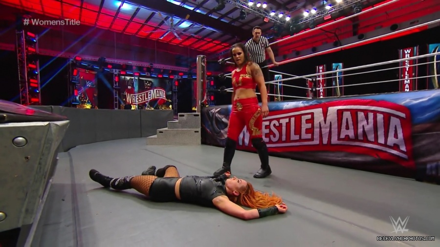 pfa-wwe_wrestlemania36_p1_720p_mkv7258.jpg
