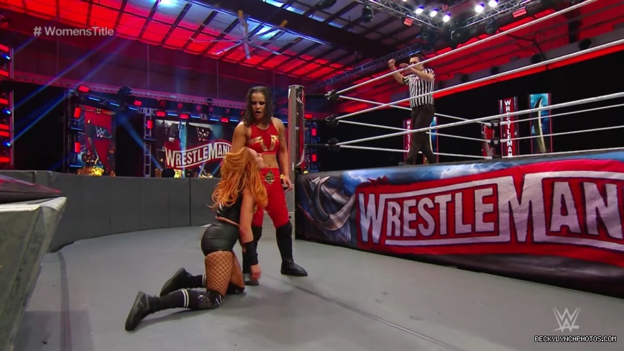 pfa-wwe_wrestlemania36_p1_720p_mkv7266.jpg