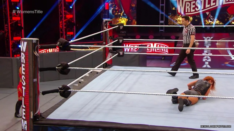 pfa-wwe_wrestlemania36_p1_720p_mkv7272.jpg