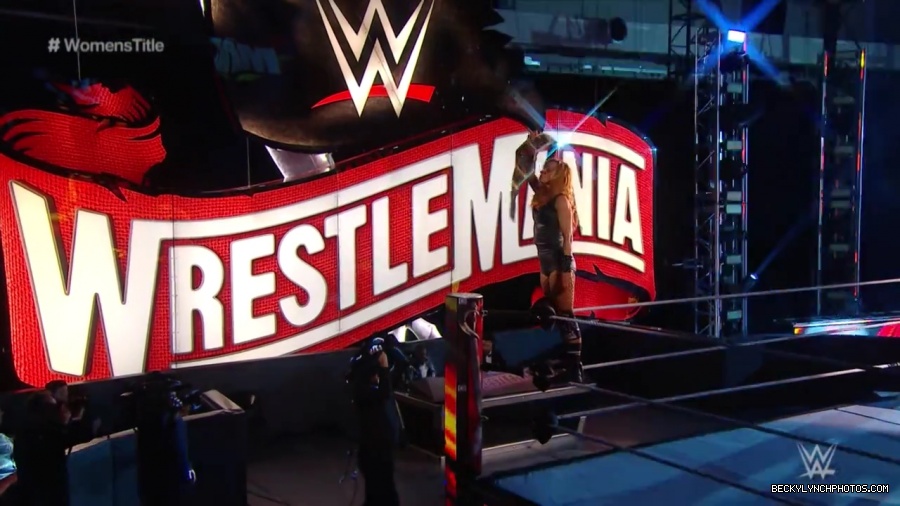 pfa-wwe_wrestlemania36_p1_720p_mkv7377.jpg