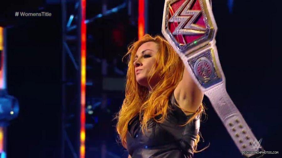 pfa-wwe_wrestlemania36_p1_720p_mkv7386.jpg
