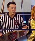 pfa-wwe_wrestlemania36_p1_720p_mkv6781.jpg