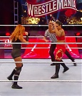 pfa-wwe_wrestlemania36_p1_720p_mkv6807.jpg