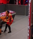 pfa-wwe_wrestlemania36_p1_720p_mkv6833.jpg