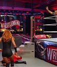 pfa-wwe_wrestlemania36_p1_720p_mkv6864.jpg