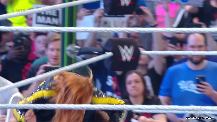 MITB_19_mp43440.jpg