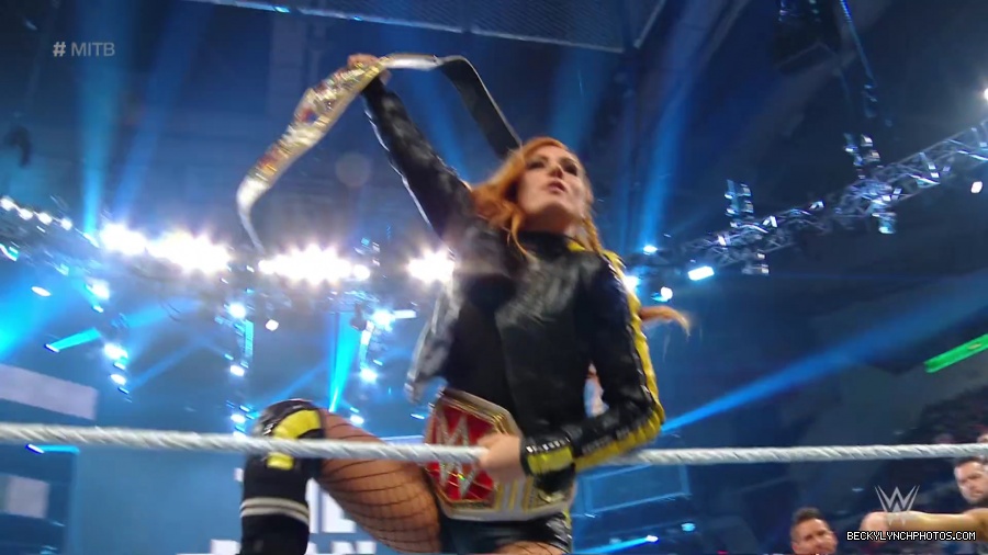 MITB_19_mp43450.jpg