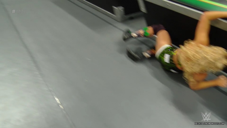 MITB_19_mp43624.jpg