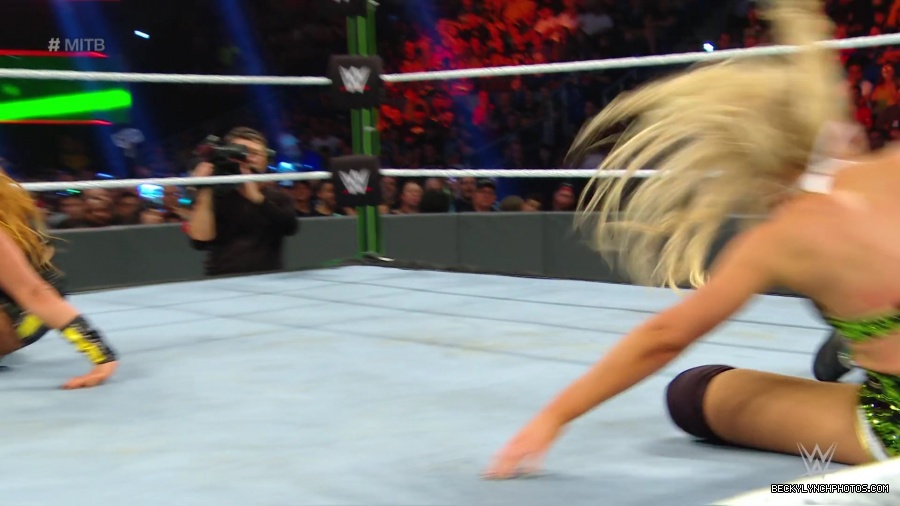 MITB_19_mp43999.jpg