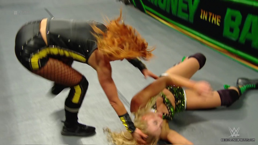 MITB_19_mp44038.jpg