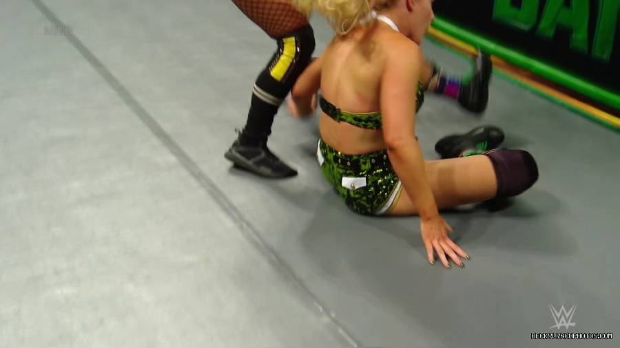 MITB_19_mp44039.jpg