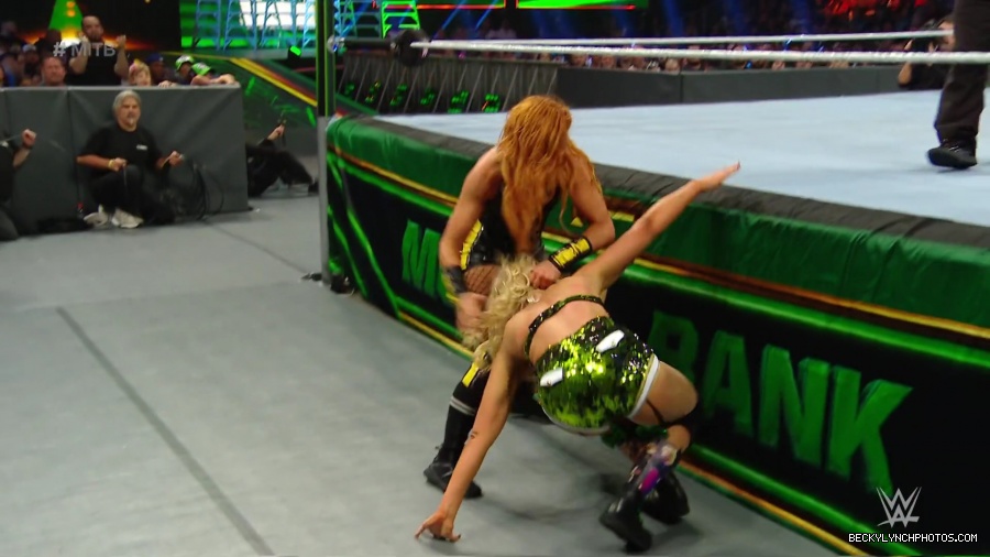 MITB_19_mp44040.jpg