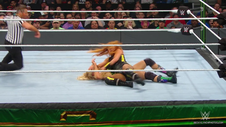 MITB_19_mp44045.jpg