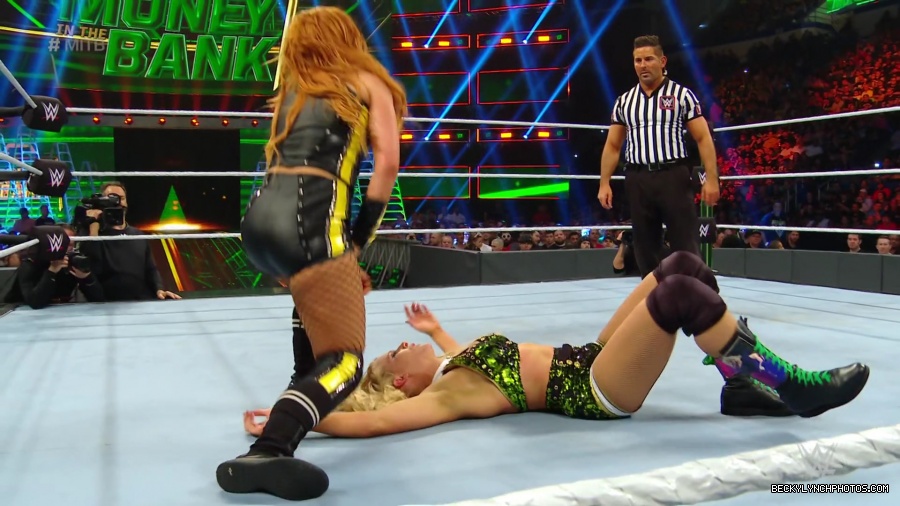 MITB_19_mp44065.jpg
