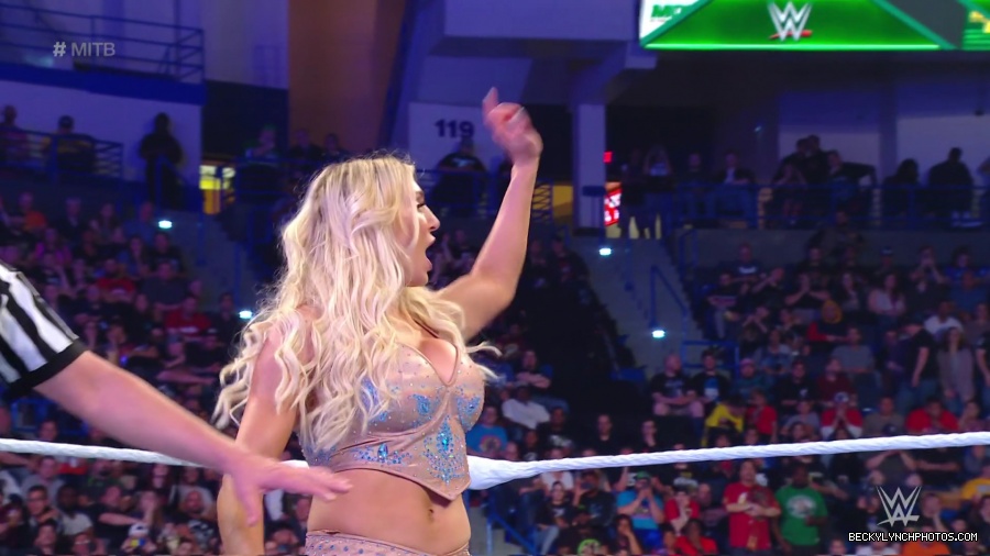 MITB_19_mp44307.jpg